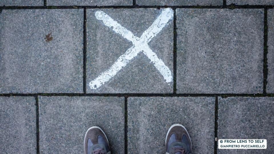 © FROM LENS TO SELF | GIANPIETRO PUCCIARIELLO | X Place © FROM LENS TO SELF | GIANPIETRO PUCCIARIELLO | X Place